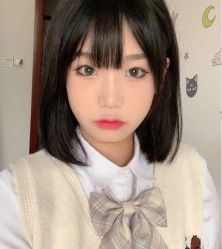 -时尚殿堂明星门店