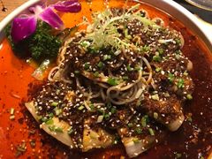 -三人行骨头王火锅(长寿店)