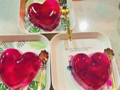 -墨脱石锅椰子鸡•香草鸭•东山羊(大东海店)