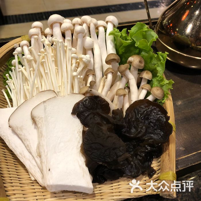 四川香天下火锅菌菇拼盘图片-北京重庆火锅-大众点评网