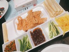 -香山湖家家宴(中山陵店)