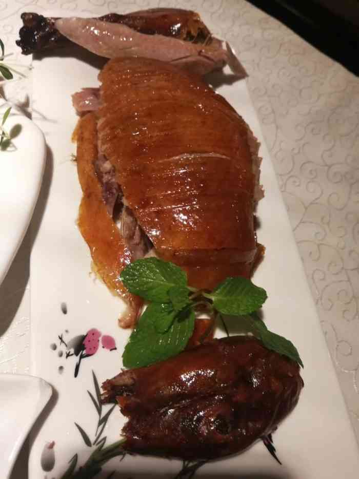 龙达园小海鲜(永丰店)-"来过次数不少.室内装修很好,很宽敞别.