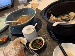 -港丽餐厅(高德置地店)