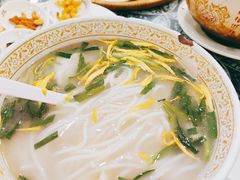 -桥香园云南过桥米线(金马碧鸡店)