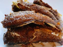 特色大烤子鱼-上海会馆(香港名都店)