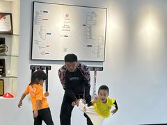 -EFL巴西柔术·综合格斗·泰拳·少儿体能训练(虹桥德必馆)