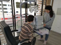 -康利眼镜·蔡司战略合作店(龙泉书房店)