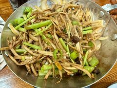 干锅茶树菇-泰来风味馆(桂林街店)