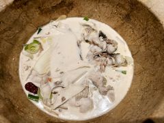 -滇香肴·云南菜蒸汽石锅鱼(云南北路店)