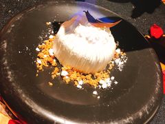 挪威蛋糕卷佐香草冰淇淋-AZUL by FUEL蓝色·法式酒馆(琶醍店)