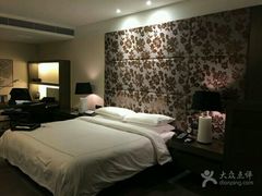 -全季酒店(上海火车站天目西路店)