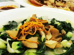 浓汤什菌浸时蔬-稻香酒家·33年老字号·港式粤菜(富邦中心店)