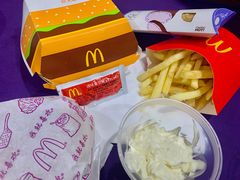 双层黑椒牛肉堡-麦当劳(秣陵路店)