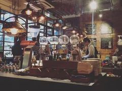 -The Coffee Academïcs(铜锣湾店)