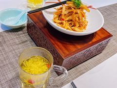 -上座云间·青年赣菜(绿茵店)