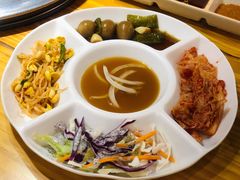 餐前小菜-喜来稀肉(北外滩白玉兰广场店)