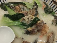 -鲜越鲜鱼粉(财富购物中心店)