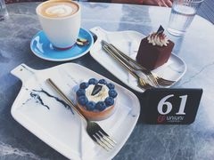 -UNI UNI(环亚凯瑟琳店)