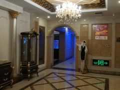 -鑫隆温泉酒店