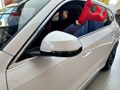 -上海宝信宝马4S店