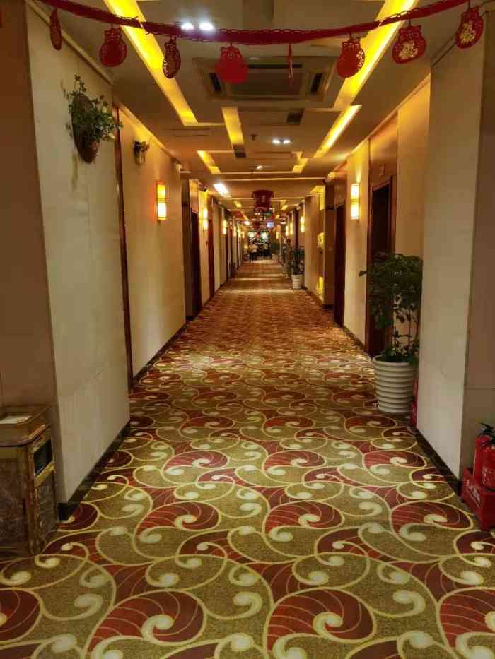 世新养生馆(福马路店)-"技术不错,环境不够好,食物太单调.