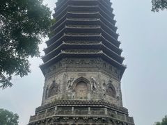 -玲珑塔公园