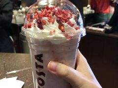伊顿草莓酷乐冰-COSTA COFFEE(天通苑华联店)