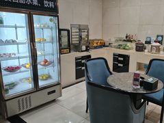 -颐而康·按摩·艾灸·足疗(南岸晶都店)