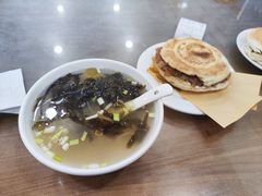 粉丝汤-子午路张记肉夹馍(翠华路店)