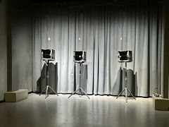 -极限PLAY运动娱乐新世界·团建派对表演休闲馆·室内高空游乐园