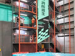 -极限PLAY运动娱乐新世界·团建派对表演休闲馆·室内高空游乐园
