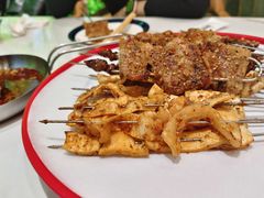 -东北小板凳地摊烧烤(泰来街店)