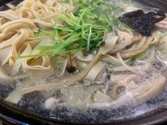 -丽虹云南过桥米线(兴工街店)
