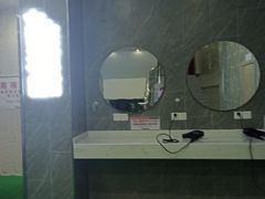 -途睿健身游泳俱乐部(顶峰店)