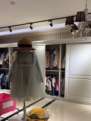 -爱儿美儿童摄影(五路居花园别墅店)