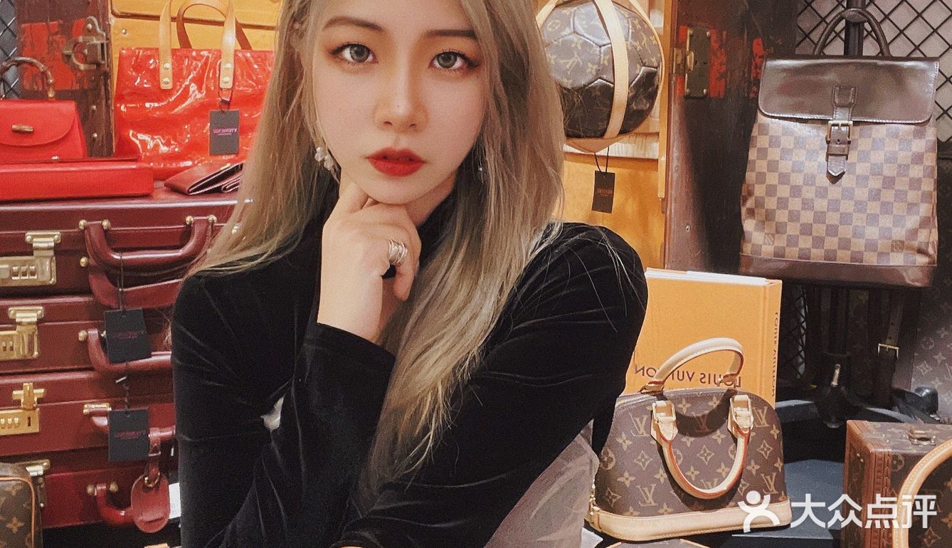 广州探店VTGNIUNIU｜华南地区最大明星中古店