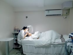 -MIDA蜜哒•科技逆龄美肤连锁