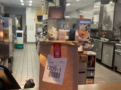 -麦当劳(南宁东站店)