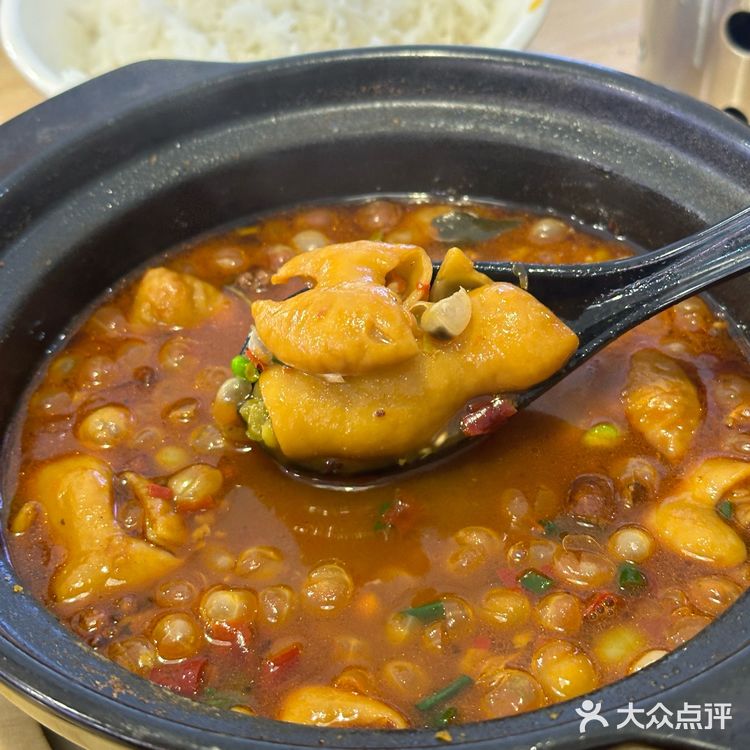 报!!广州这种砂锅菜好好吃🤤……