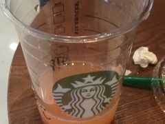 -星巴克臻选(北京太阳宫凯德店)