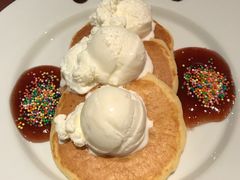 -Pancakes on the rocks(Darling Harbour)