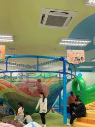 -莫莉幻想儿童乐园(武汉经开永旺店)