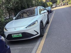 -德全酒店(北京朝阳公园金台路地铁站店)