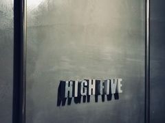 -HIGH FIVE哈福手工汉堡(桂林路店)