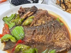 -天乐农家鱼头王(天目湖店)