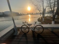 -嘉定北站-公交站停车场