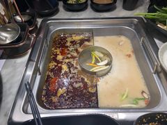 红汤梭边鱼锅-新辣道鱼火锅(领展购物广场·中关村店)