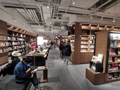 -茑屋书店(天目里店)