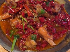 -喝丢一只鞋海鲜烧烤·海肠捞饭(东关街店)
