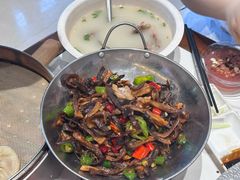 -梅利汴京烤鸭•开封豫菜地标店(东大街店)